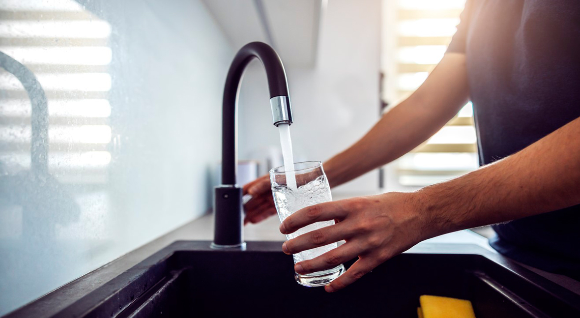 Contaminación por PFAS en el agua potable: una amenaza invisible que podemos solucionar