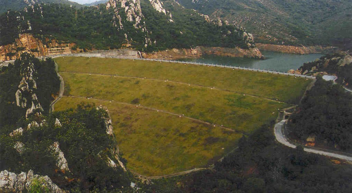 Presa Charco Redondo