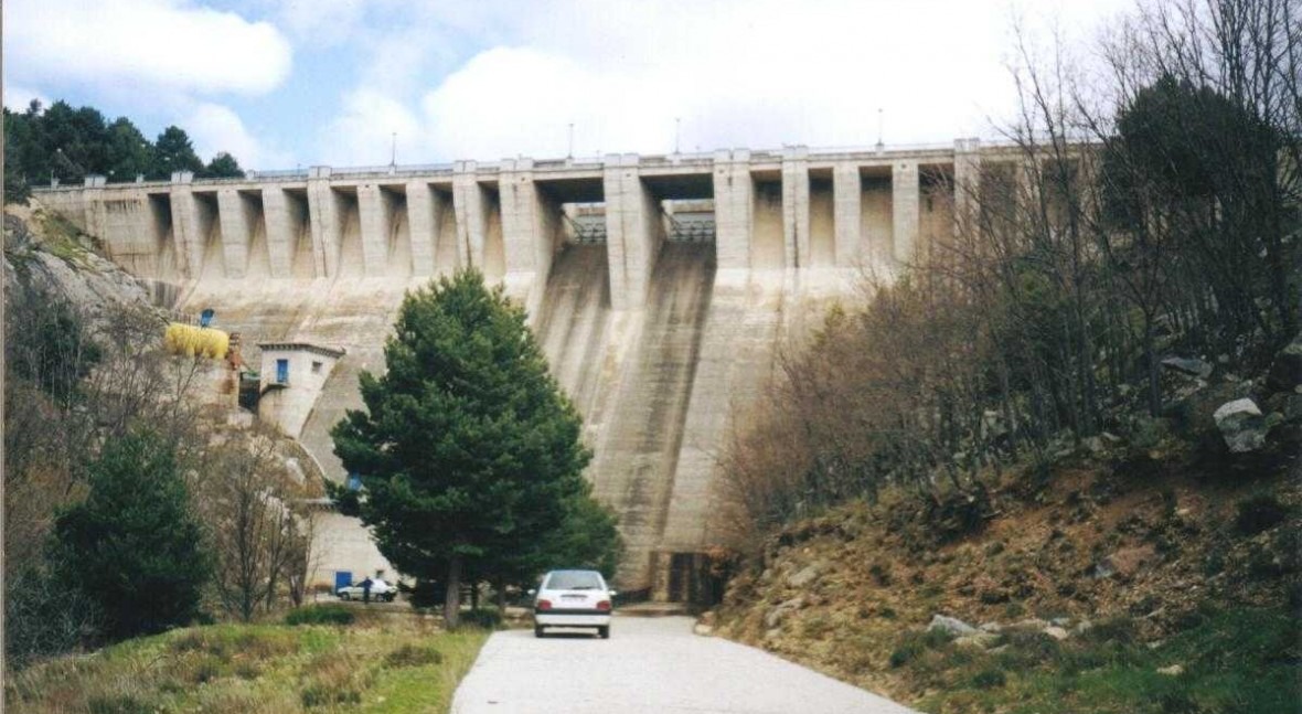 Presa Navalmedio
