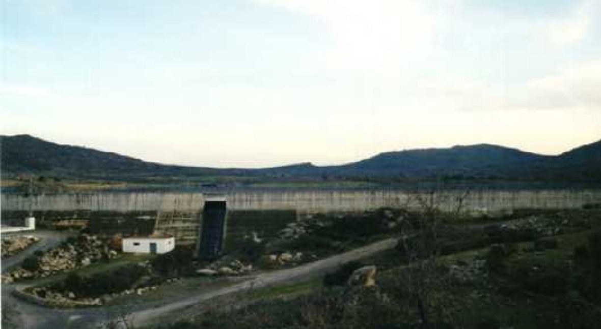 Presa Navarredonda