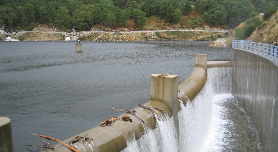 Presa Piedralaves