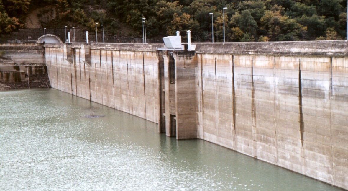 Presa Yesa