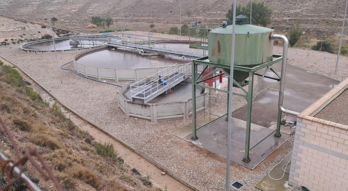 Instituto Aragonés Agua adjudica servicios saneamiento UTE participada DAM