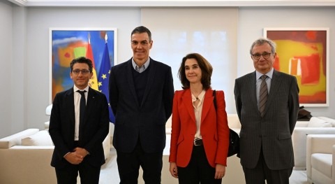 Sánchez refuerza papel colaboración público-privada agua reunión Veolia
