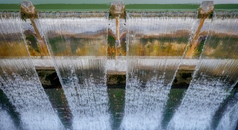 Servicios agua: lejos excelencia
