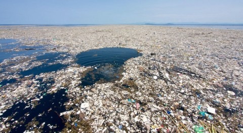 isla plástico Océano Pacífico