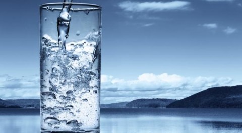 Cómo consumir agua prevenir riesgos