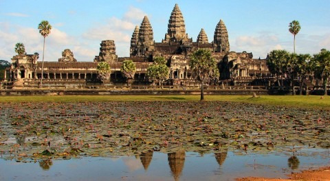 extracción aguas subterráneas turismo podría hundir ruinas Angkor Camboya