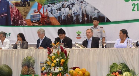 Bolivia declarará periodo 2015 – 2020 como "Década riego"