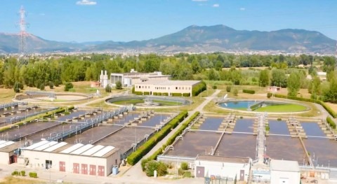 Mezcladoras planta tratamiento aguas Italia reducen 50% consumo energía