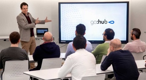 Go Hub se alía “School of AI” potenciar talento y conocimiento IA