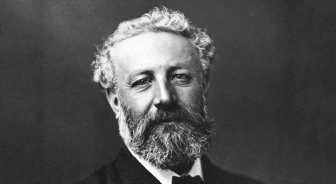 " arriba ni abajo": Julio Verne lo escribió primero