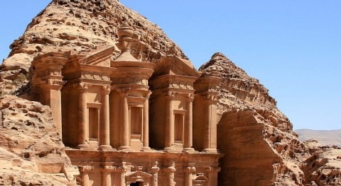 Petra, ingeniería hidráulica esculpida roca
