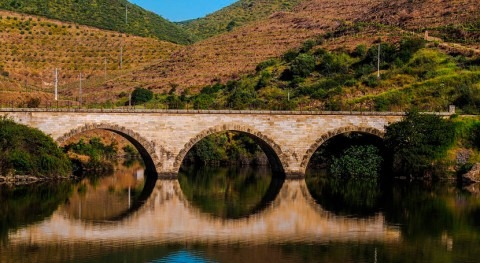España modifica reglamentos Dominio Público Hidráulico y Planificación Hidrológica