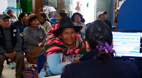 Perú reconoce 6 empresas saneamiento mejorar servicio agua potable