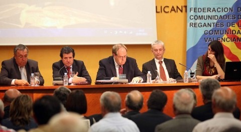 José Císcar se compromete "respaldar regantes valencianos foros discusión planificación hidrológica"