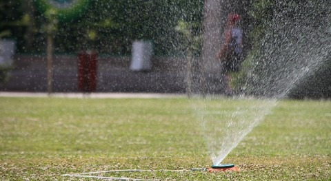 España reutiliza 300 hectómetros cúbicos agua depurada al año, cuarta parte lo previsto