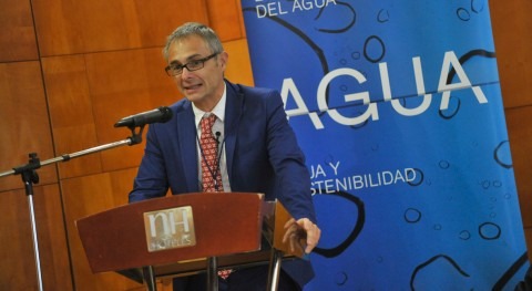 Ricardo Rivero: " iniciativa privada tiene protagonismo prestación servicio agua"