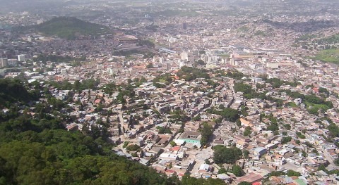 Tegucigalpa, Honduras (wikipedia)