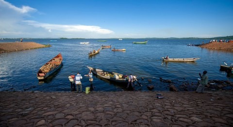 Localizados fronteras y lagos Uganda puntos calientes cólera