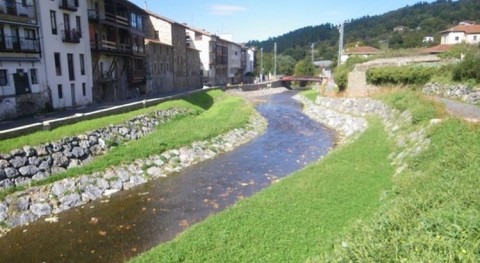 Areatza y visitantes ya pueden disfrutar río Ibaizabal