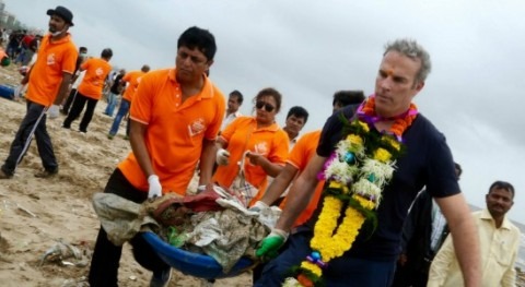 Bombay es testigo mayor operacion limpieza playas historia