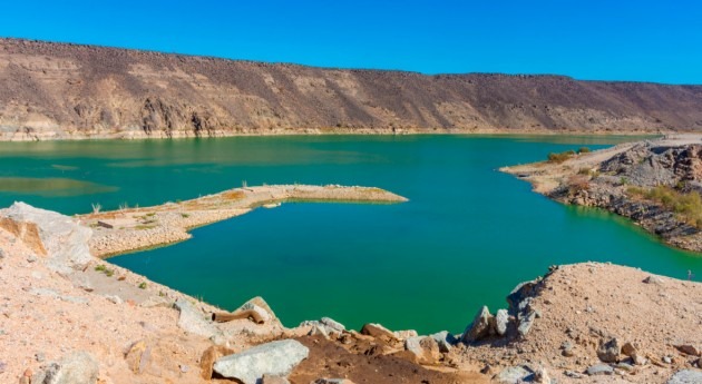 Arabia Saudita garantiza abastecimiento agua desalinización y tratamiento residuales