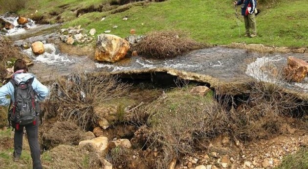 Entrevista Pablo Valenzuela: " agua infiltrada sumideros causados obras Pajares arroyo Alcedo supone 35% caudal"