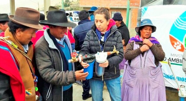 Comunidades cuenca boliviana Palcoma reciben tanques y potabilizadoras agua