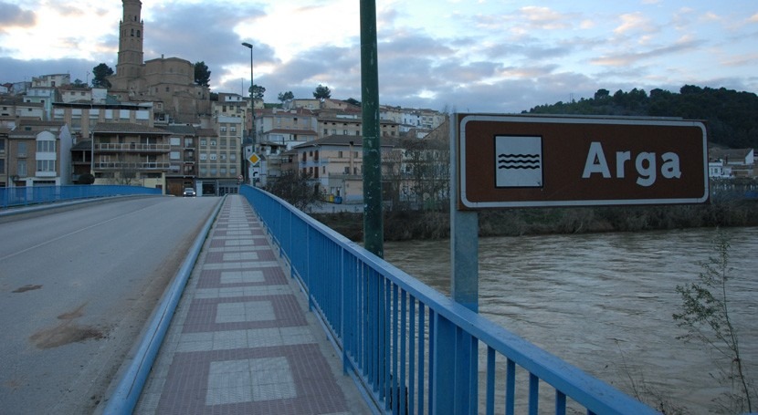 CHE asiste jornada mejorar conectividad y hábitats río Arga Navarra