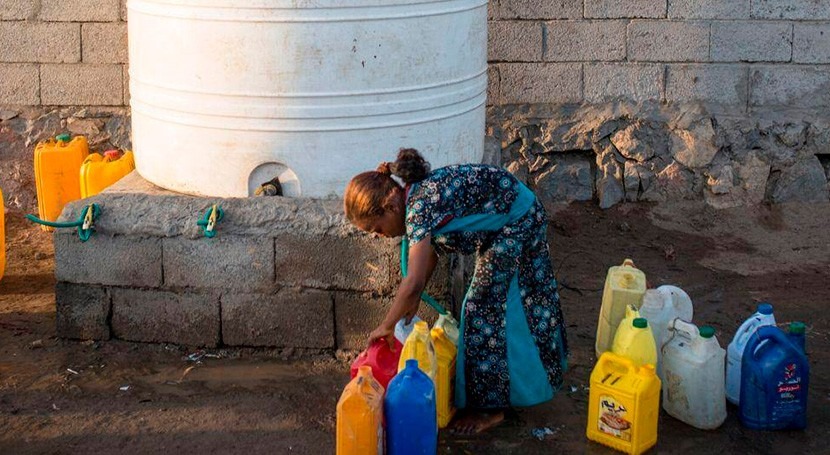 Cuatro millones yemeníes dependen distribuciones agua camiones cisterna