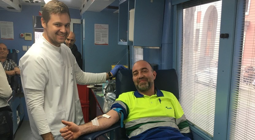 empleados Aqualia participan primera Jornada Donación voluntaria Sangre