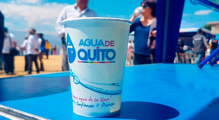 Todos tomar Agua Quito hervir. ¿Te animas?