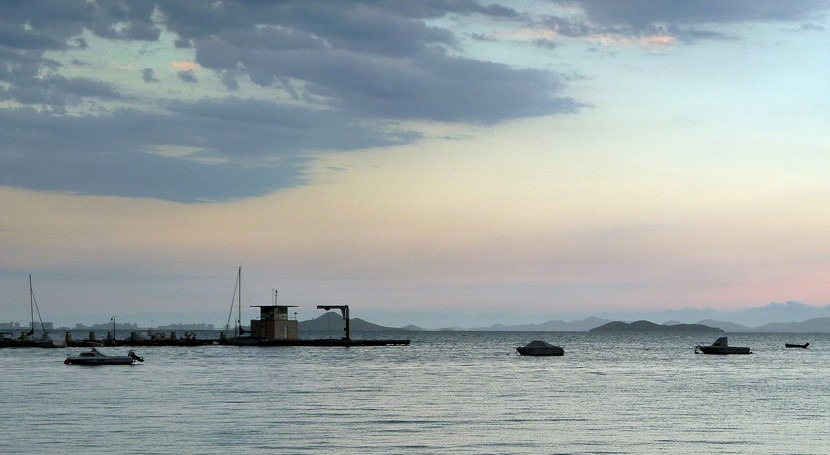 Gobierno ya dispone convenios propuestos Murcia retirar fangos Mar Menor