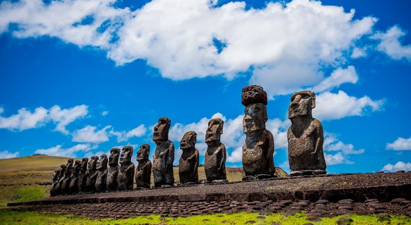 monumentos isla Rapa Nui, estrechamente ligados abastecimiento agua