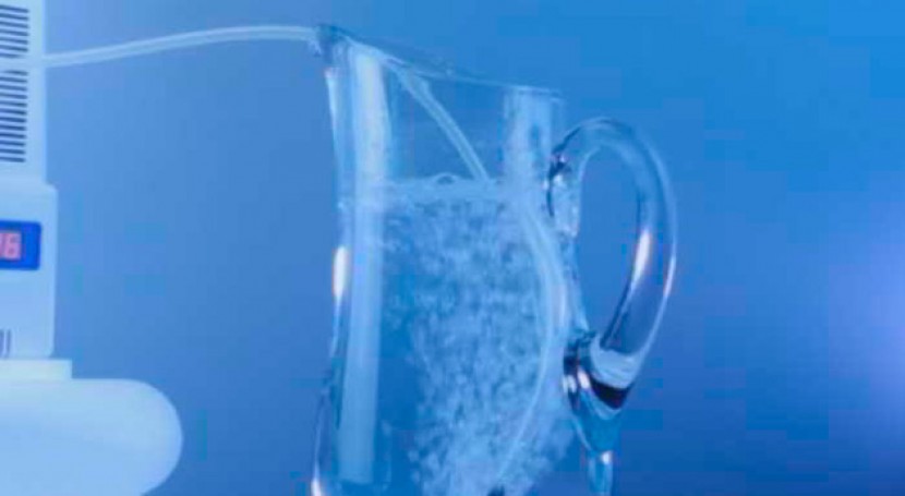 La jarra Brita purificadora que elimina las bacterias y los metales pesados  del agua cuesta 23€ ·