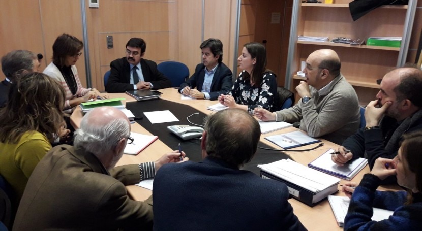 El presidente de la CHE y el alcalde de Huesca abordan el proyecto de ...